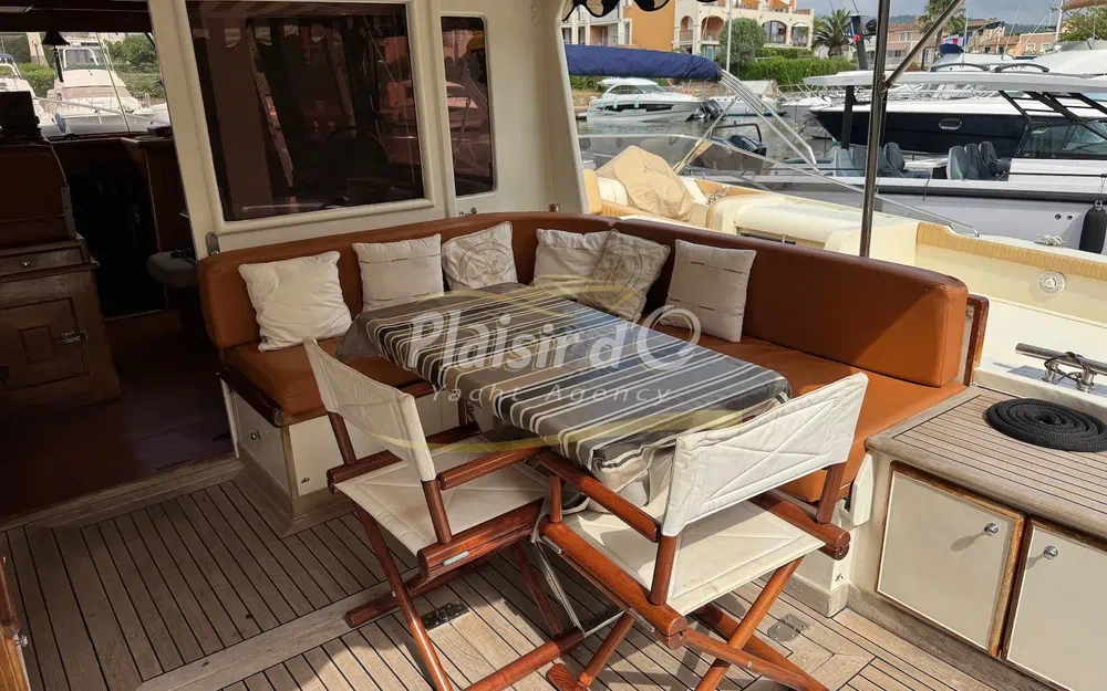 slider 4 Amateur Trawler