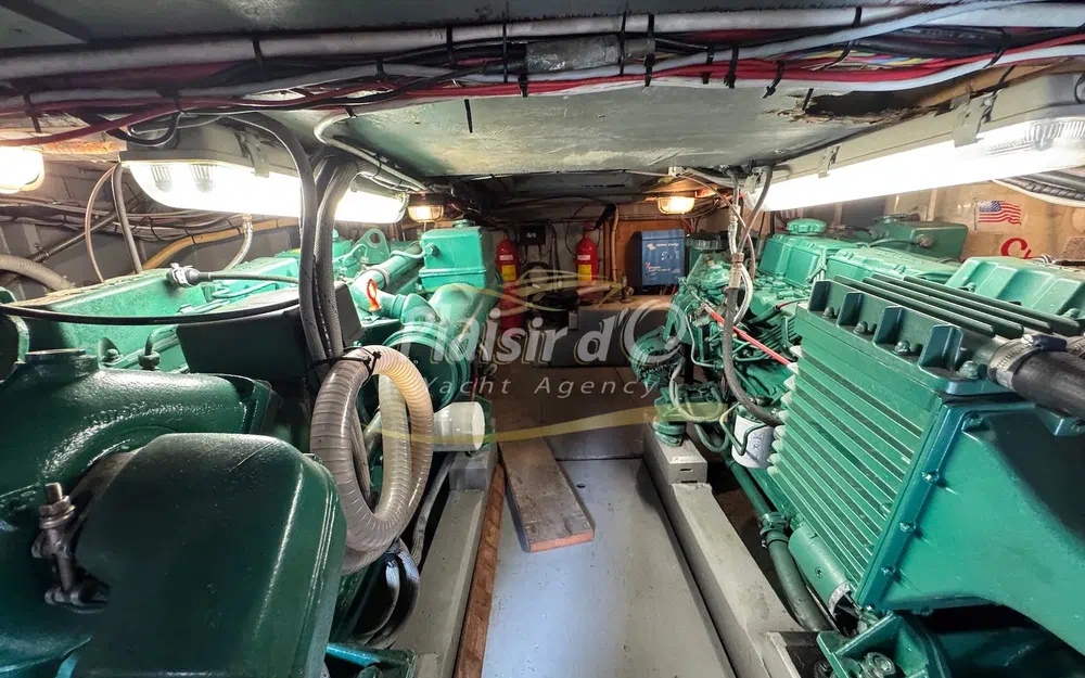 slider 59 Amateur Trawler