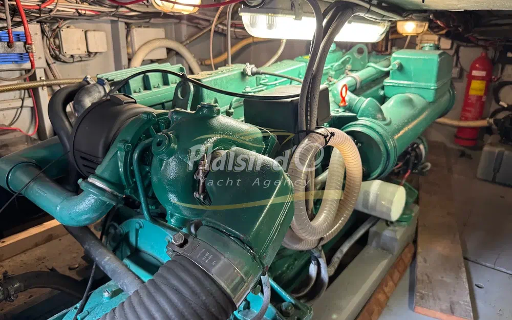 slider 62 Amateur Trawler