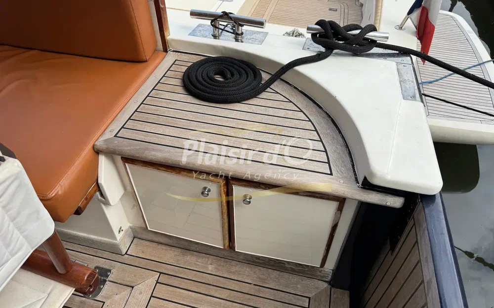 slider 7 Amateur Trawler