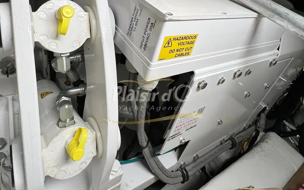 slider 44 Princess S65