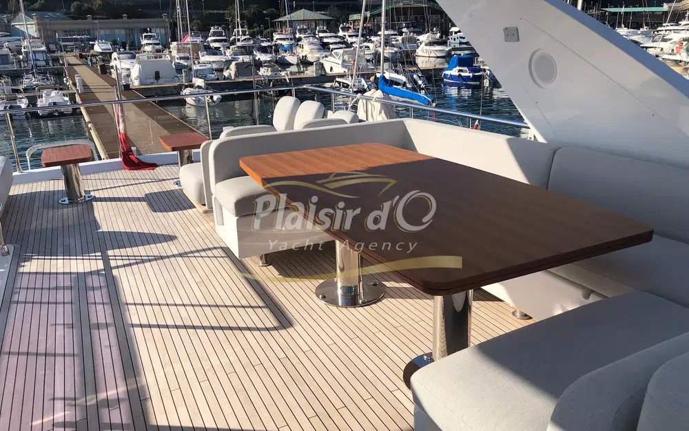 slider 12 Azimut 72 FLY