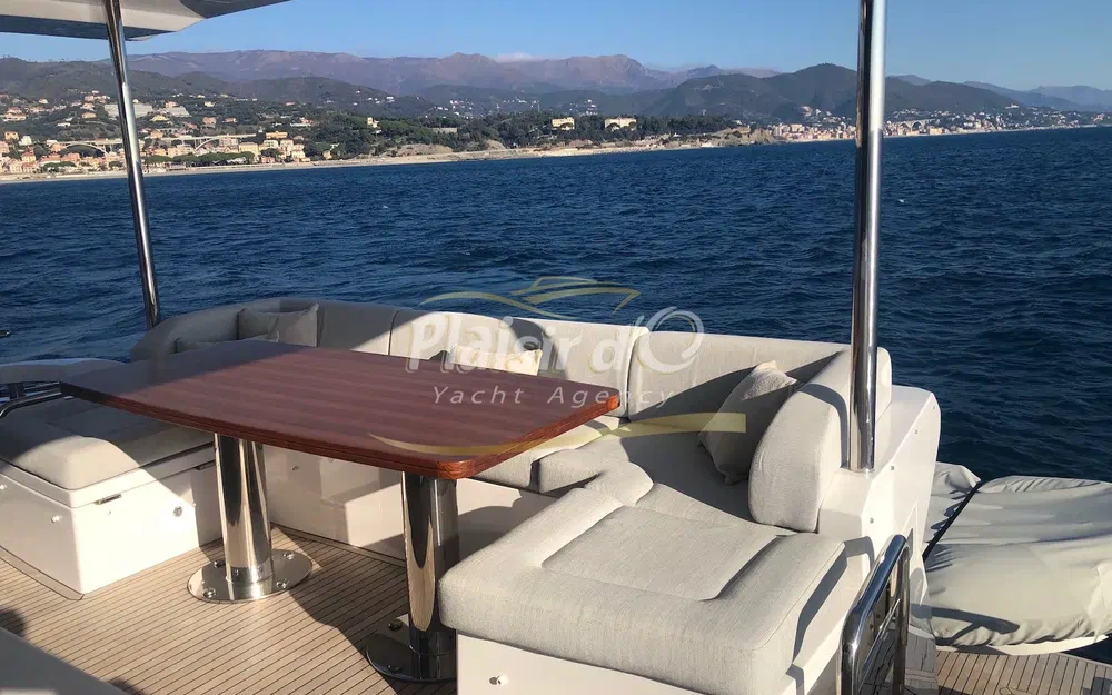 slider 1 Azimut 72 FLY
