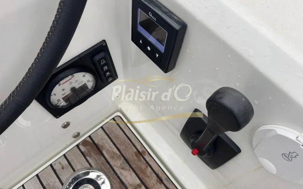 slider 12 Beneteau Oceanis 34.1