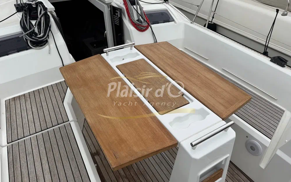 slider 15 Beneteau Oceanis 34.1