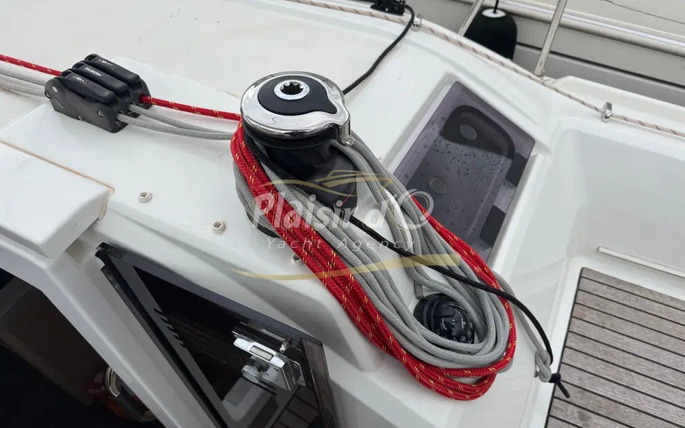slider 21 Beneteau Oceanis 34.1
