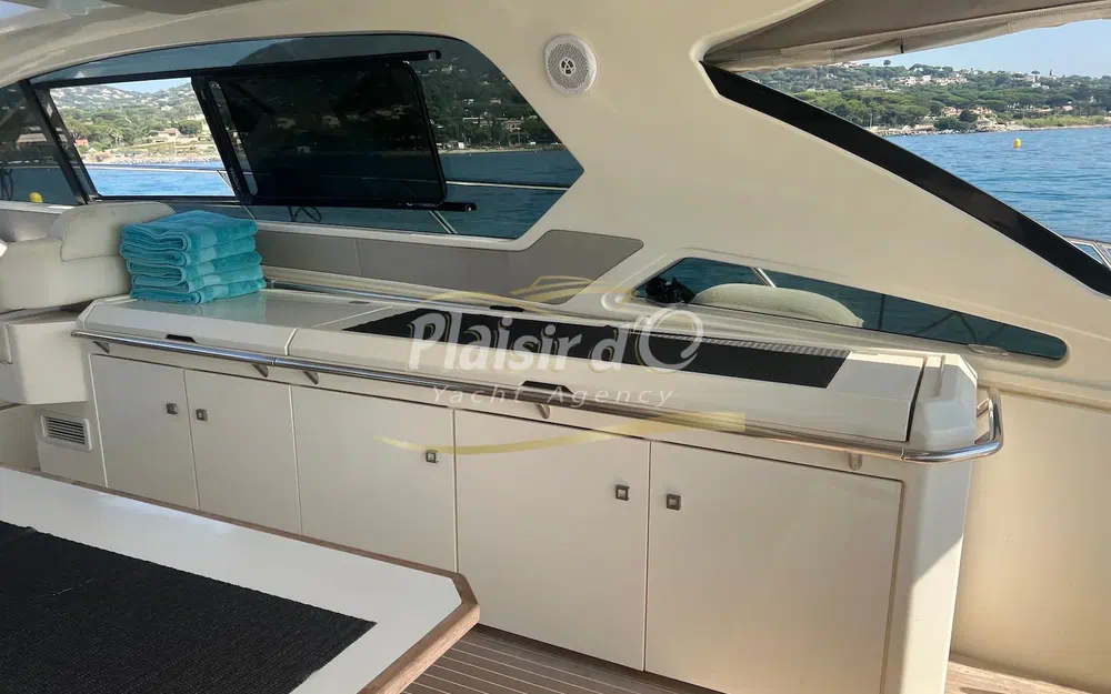 slider 22 Azimut Atlantis 58