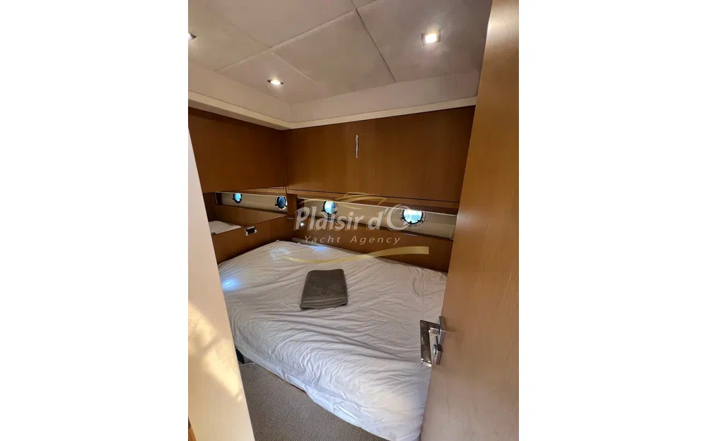 slider 46 Azimut Atlantis 58
