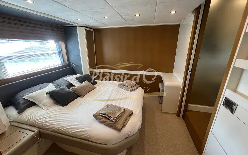 slider 52 Azimut Atlantis 58
