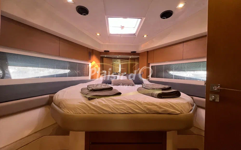 slider 59 Azimut Atlantis 58