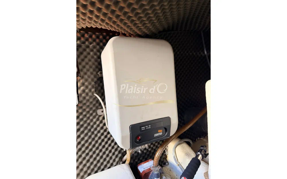 slider 68 Astondoa 394 FLY