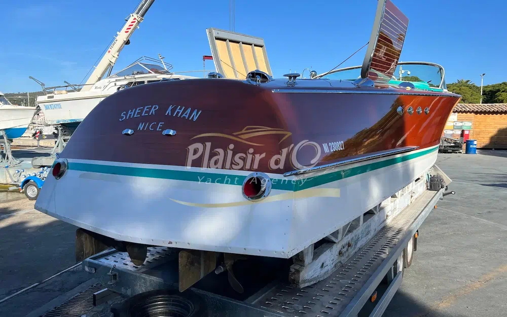 slider 9 Riva Tritone