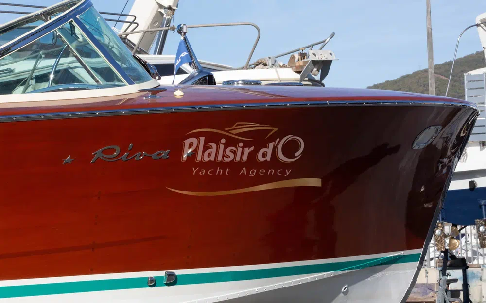 slider 19 Riva Tritone