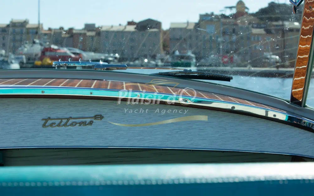 slider 26 Riva Tritone