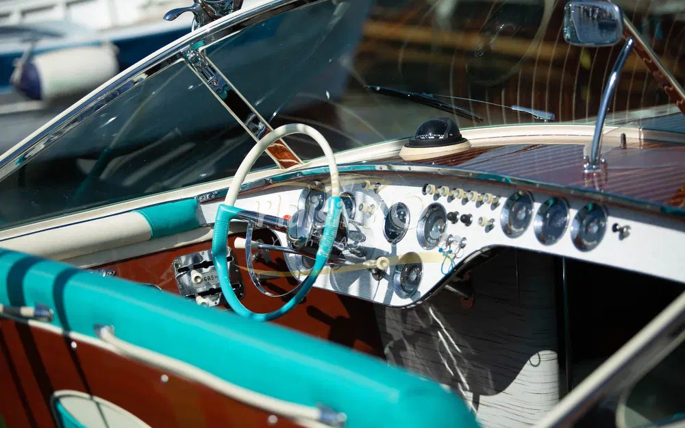 slider 32 Riva Tritone