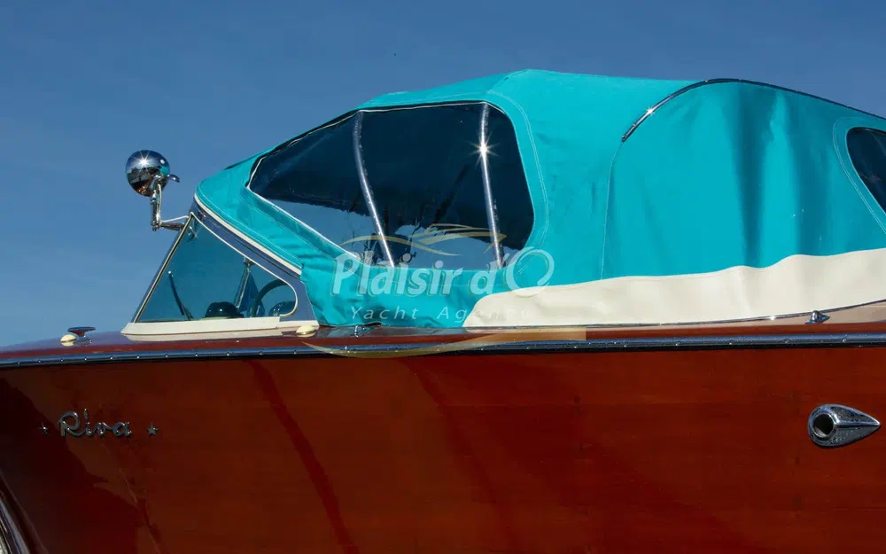 slider 35 Riva Tritone