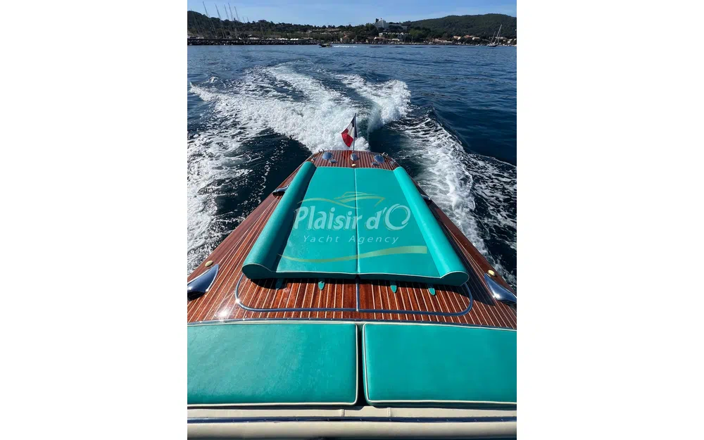 slider 43 Riva Tritone
