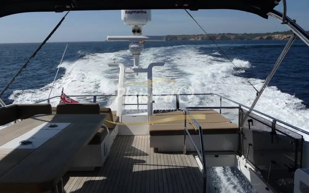 slider 11 Fairline Squadron 65
