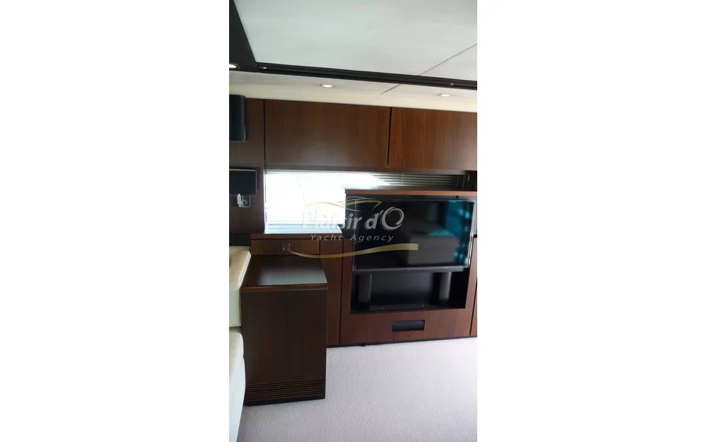 slider 27 Fairline Squadron 65