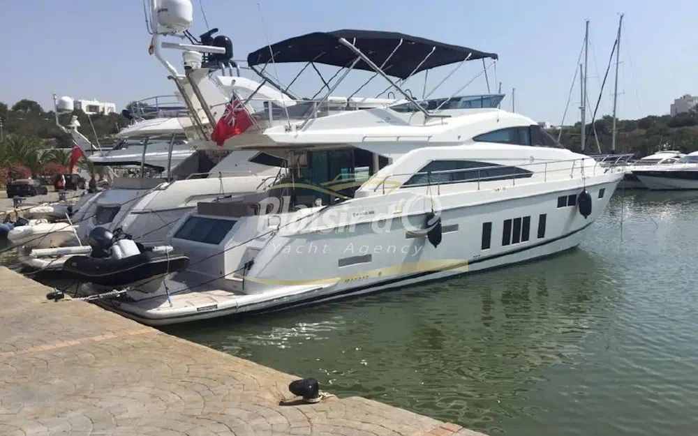 slider 3 Fairline Squadron 65
