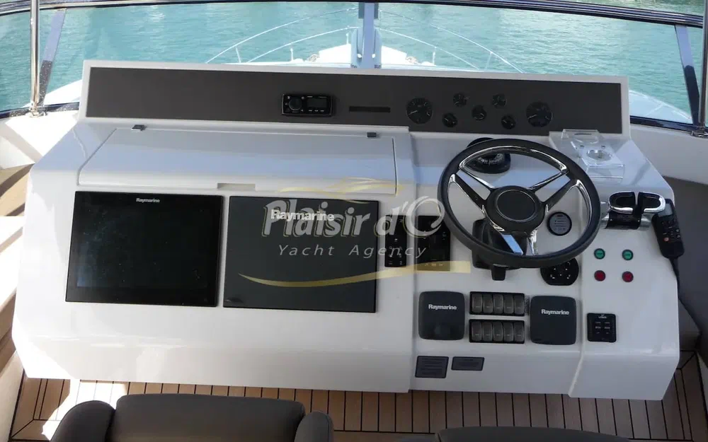 slider 46 Fairline Squadron 65