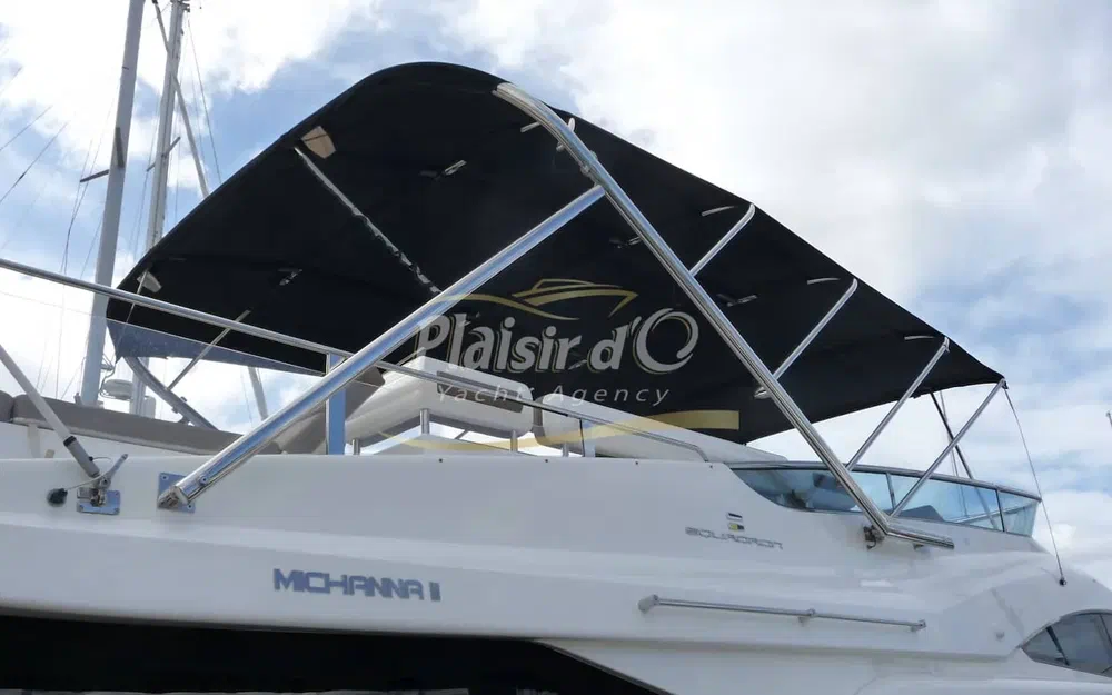 slider 6 Fairline Squadron 65