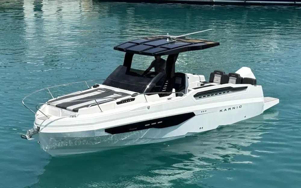 slider 18 Karnic R8S-HT