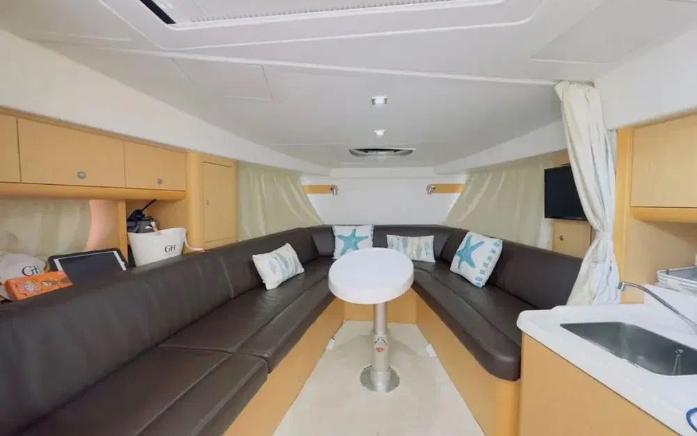 slider 13 Beneteau Gran Turismo 34