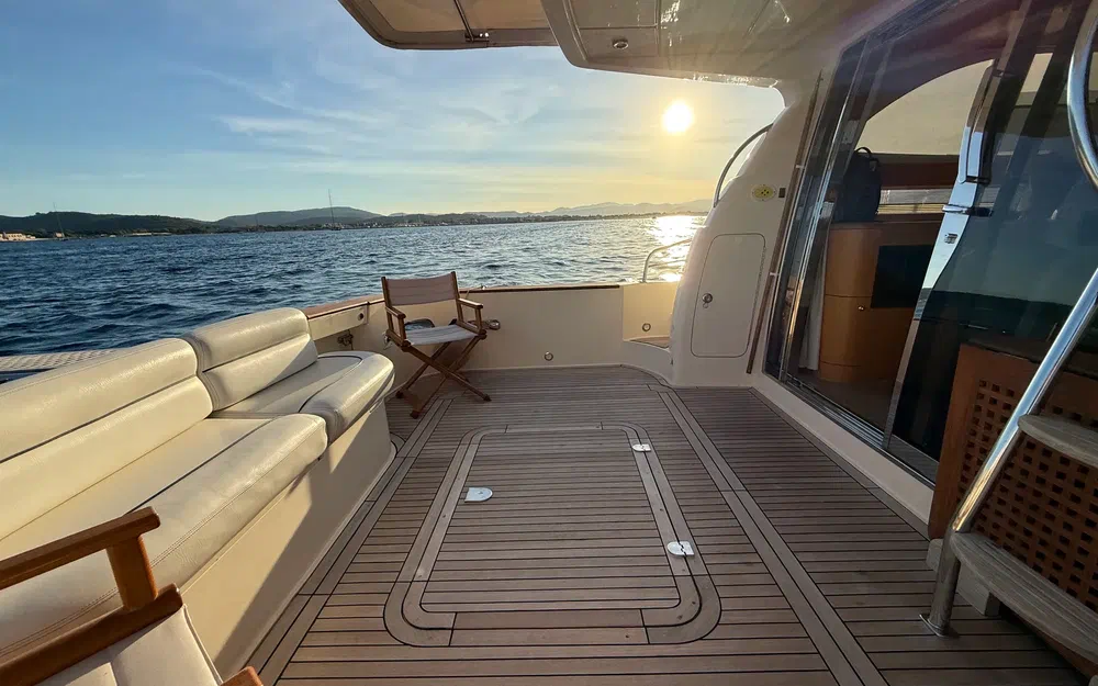 slider 22 Portofino Marine Portofino 47 Fly