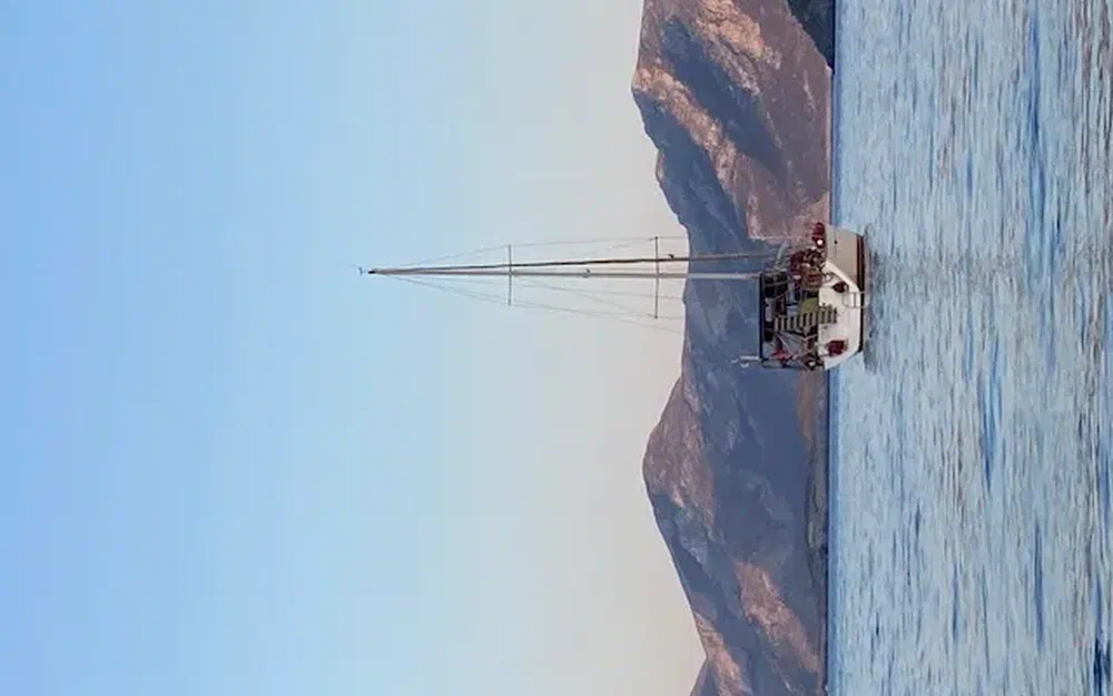 slider 13 Beneteau Oceanis 393