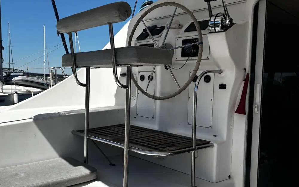 slider 13 Lagoon 410
