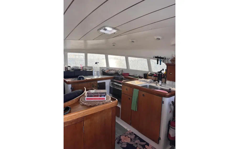 slider 17 Lagoon 410