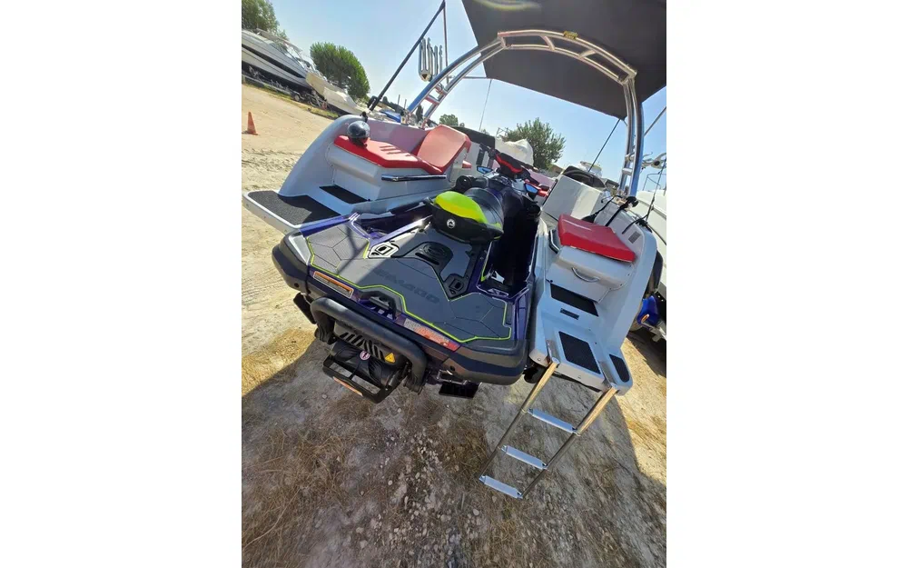 slider 6 Sealver Wave Boat 656