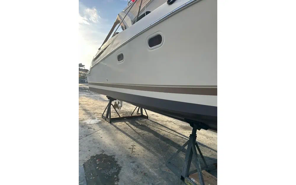 slider 14 Jeanneau Prestige 30 S