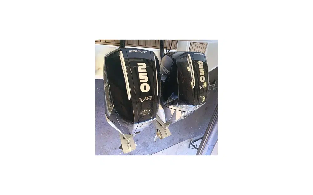 slider 4 Jeanneau Cap Camarat 9.0 WA Serie 2