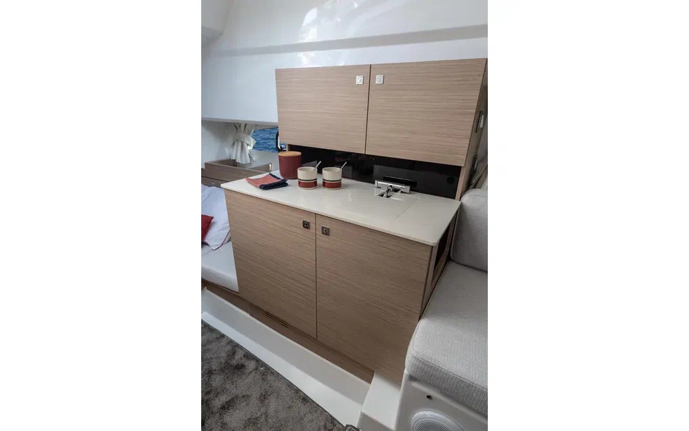 slider 27 Jeanneau Cap Camarat 9.0 WA Serie 2