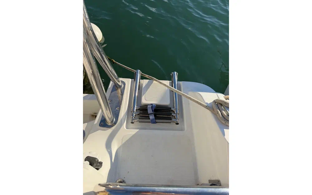 slider 8 Beneteau Flyer 6.6 SUNdeck