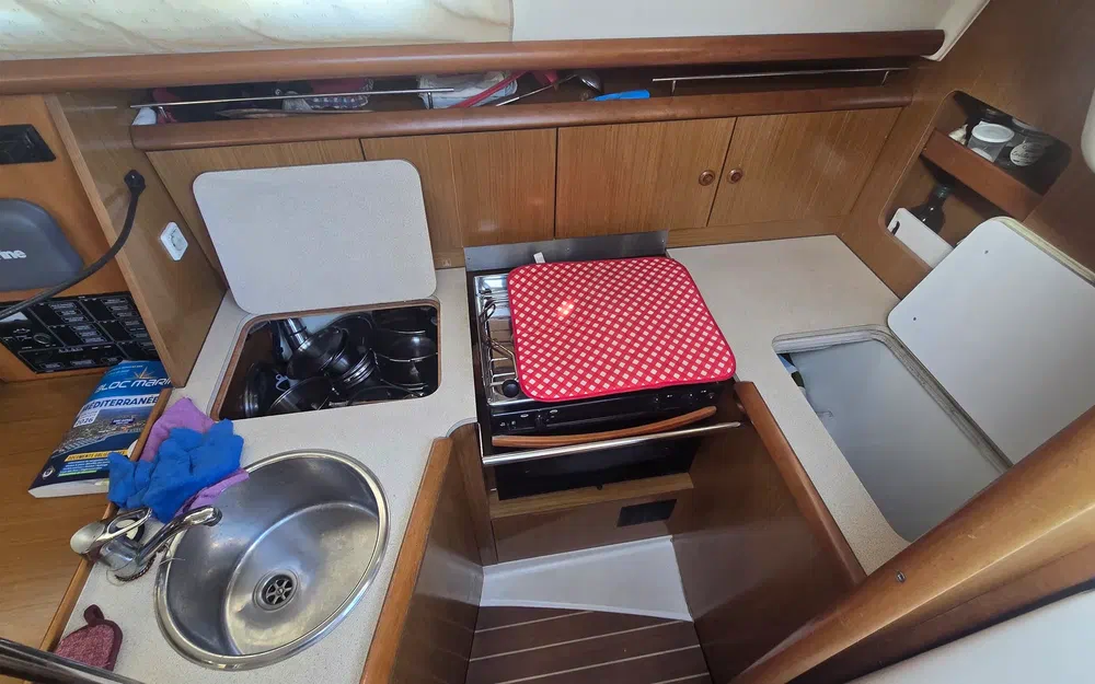 slider 20 Jeanneau Sun Odyssey 32.1