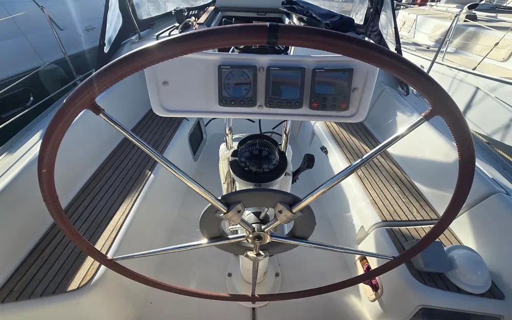 slider 5 Jeanneau Sun Odyssey 32.1