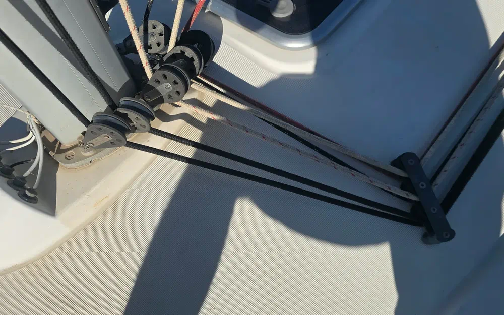 slider 33 Jeanneau Sun Odyssey 32.1