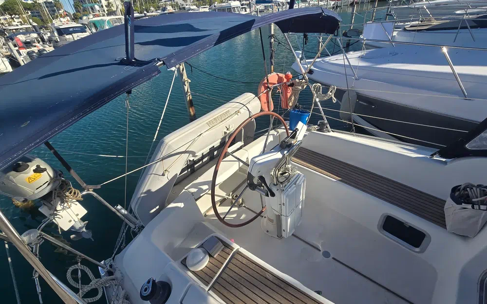 slider 10 Jeanneau Sun Odyssey 32.1