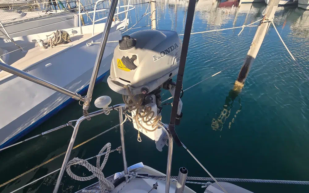 slider 11 Jeanneau Sun Odyssey 32.1