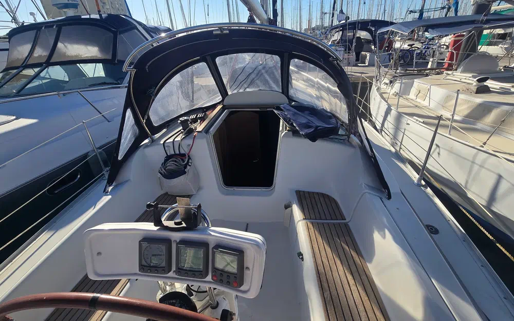 slider 13 Jeanneau Sun Odyssey 32.1