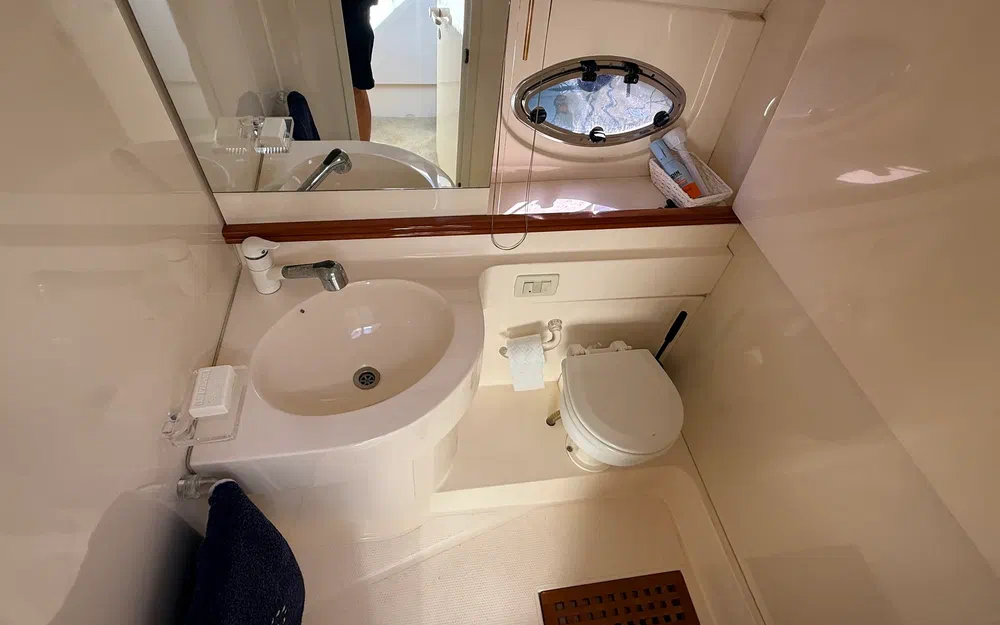 slider 19 Pershing 37
