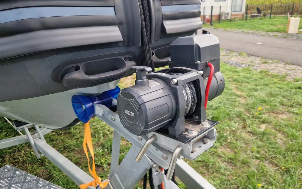 slider 5 3D Tender Patrol 550