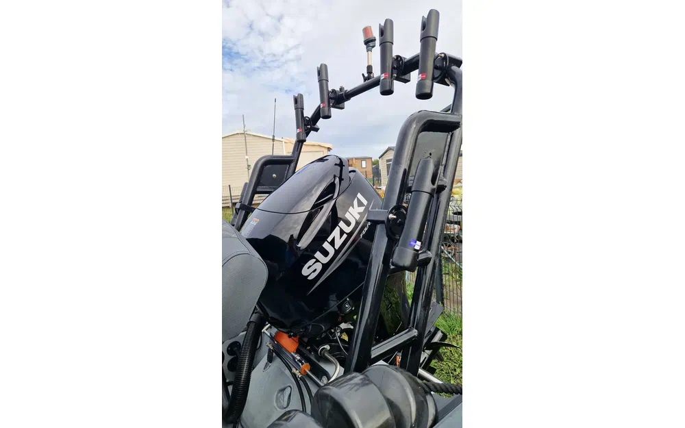 slider 6 3D Tender Patrol 550
