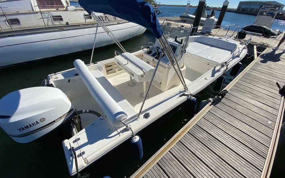 slider 4 White Shark 215