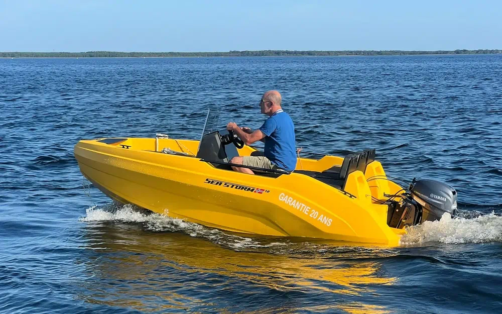 slider 0 Seastorm 12