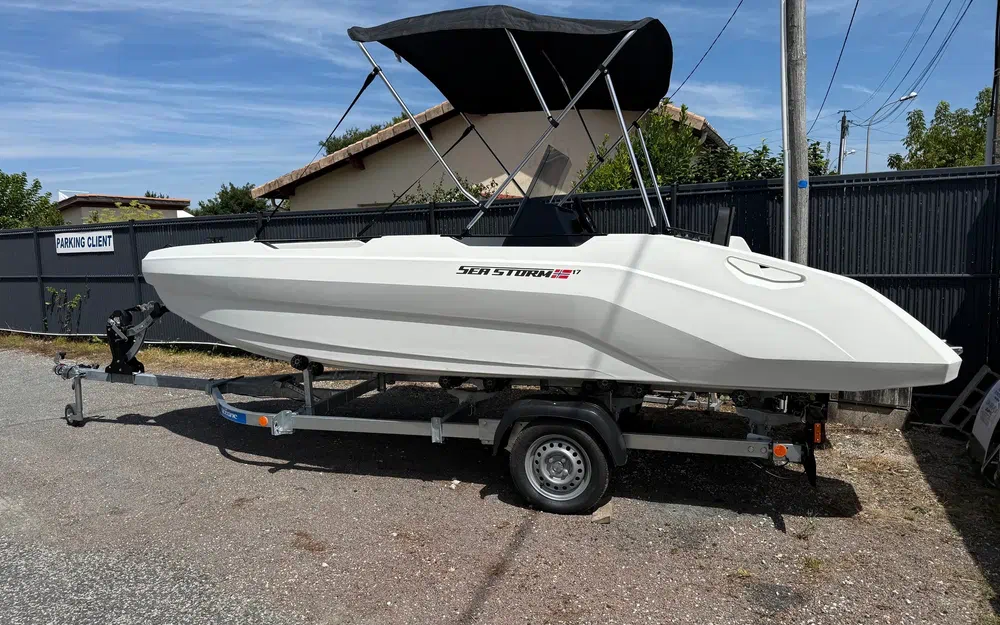 slider 3 Seastorm 17
