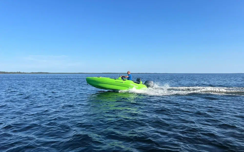 slider 2 Seastorm 13S Sundeck